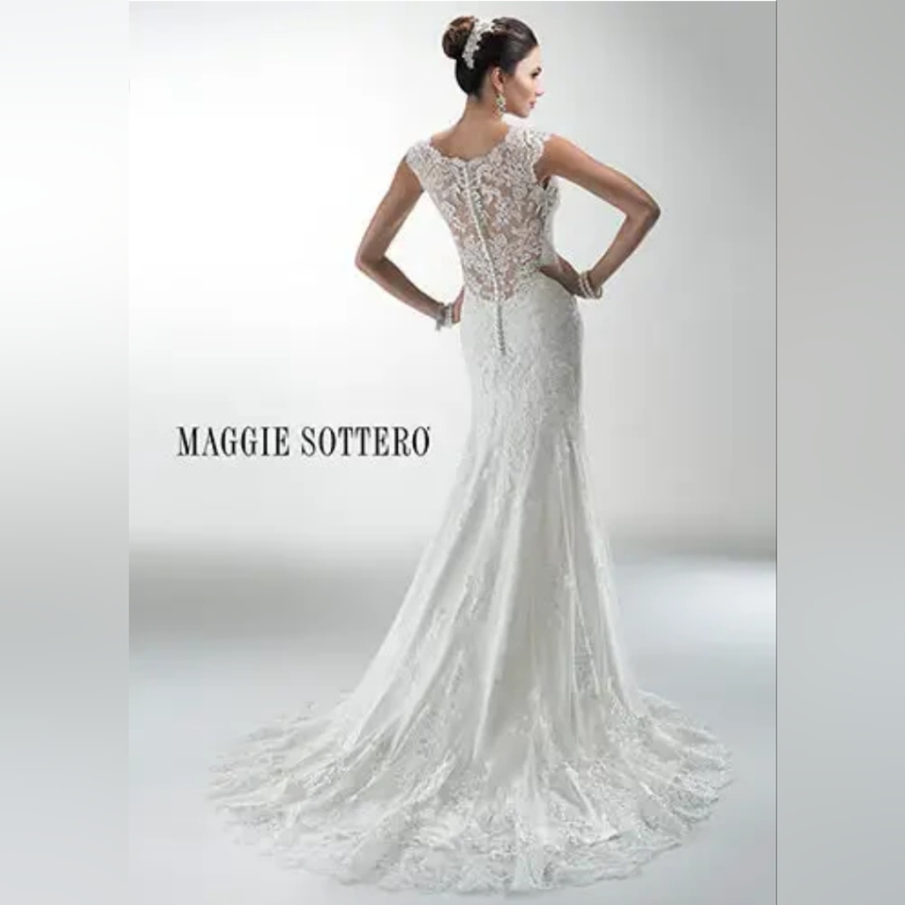 Maggie Sottero 'Melanie' Lace Bridal Gown NWT - Picture 3 of 13